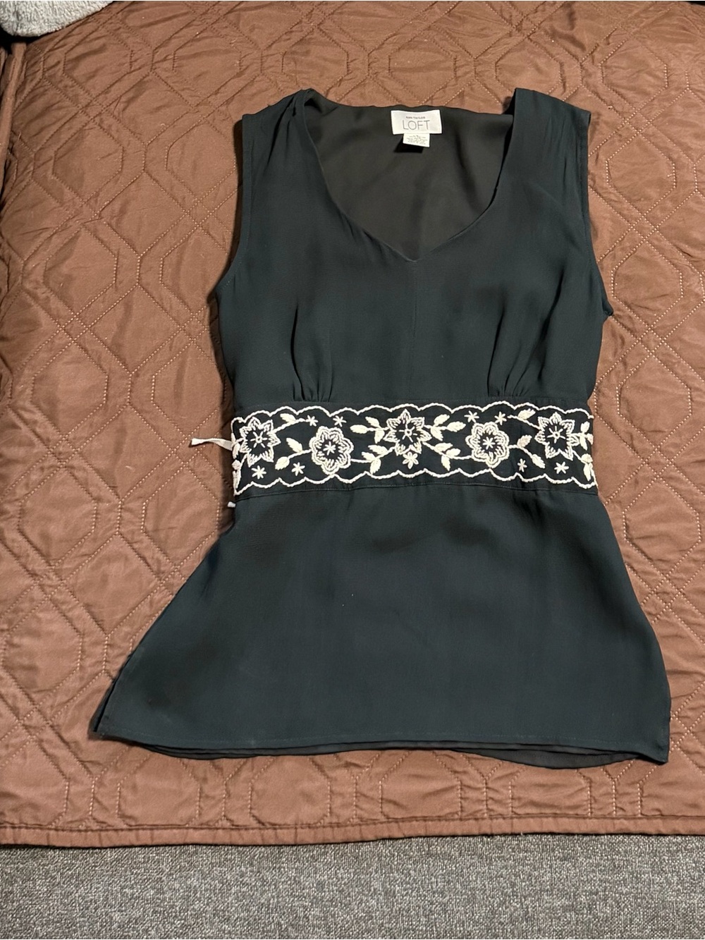 LOFT Black Sleeveless V-Neck Camisole with White Embroidered Waist